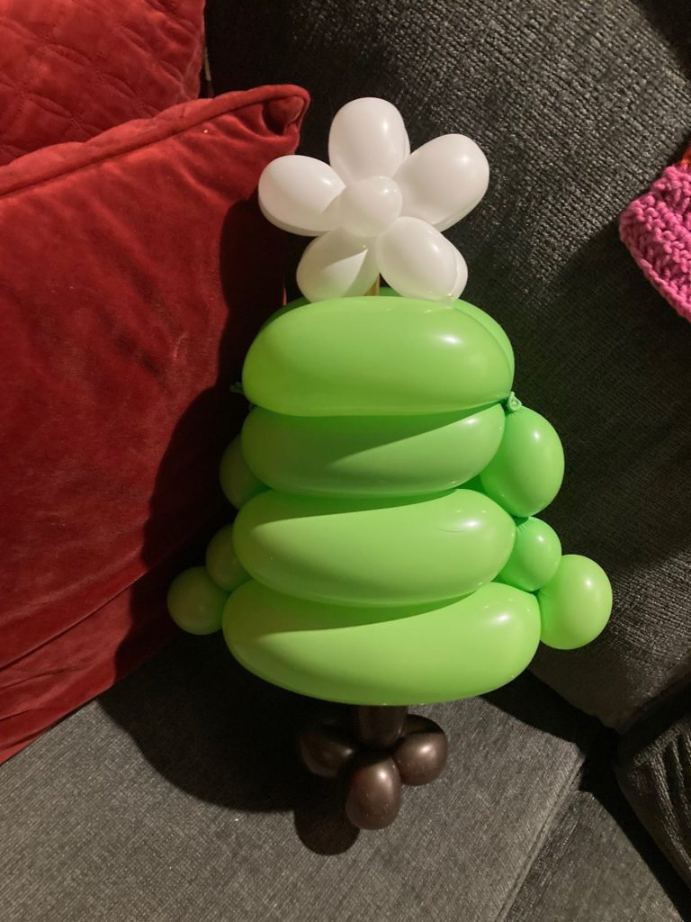 Q320 Christmas Tree